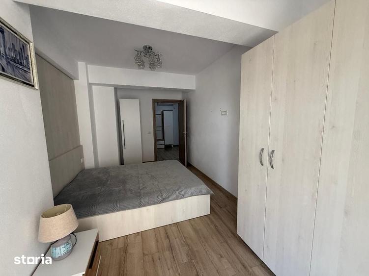 Apartament cu 3 camere în Cetate