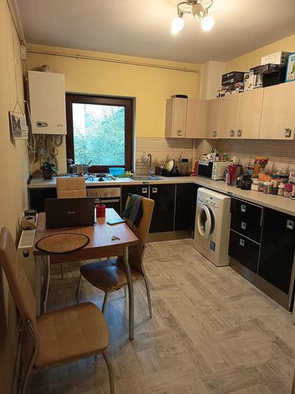 Apartament cu 2 camere decomandat în Exterior Vest