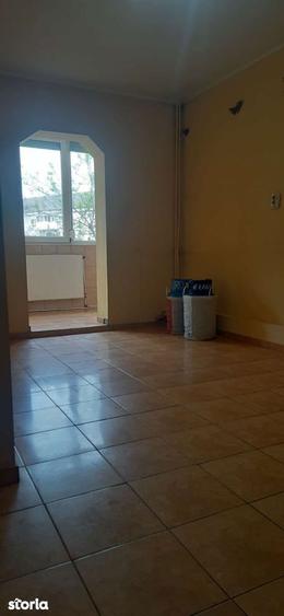 Apartament cu 2 camere în Decebal