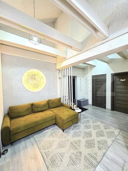 Apartament cu 3 camere decomandat, mobilat în Unirii