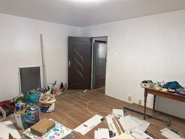 Garsonieră decomandată în Sebastian