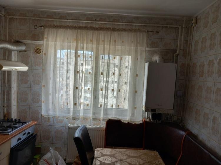 Apartament cu 3 camere decomandat în Ultracentral