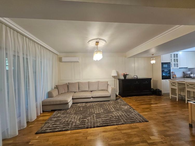 Duplex cu 5 camere cu Teren 200 Mp în Pipera