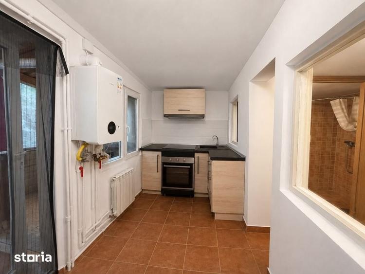 Casa 4 camere in Eforie Sud la 200 m de plaja - 10