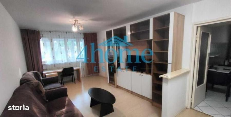 Apartament cu 3 camere în Drumul Taberei