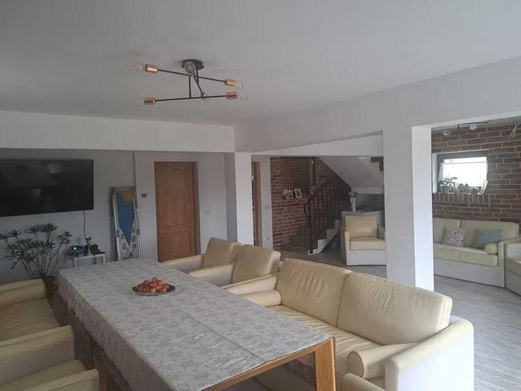 Casă cu 4 camere în Lunca Apei