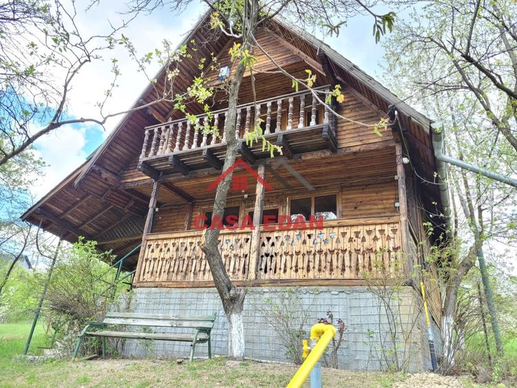 Casă individuală cu 3 camere cu Teren 1906 Mp în Breaza