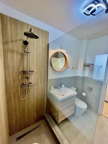 Apartament cu 2 camere decomandat în Florești