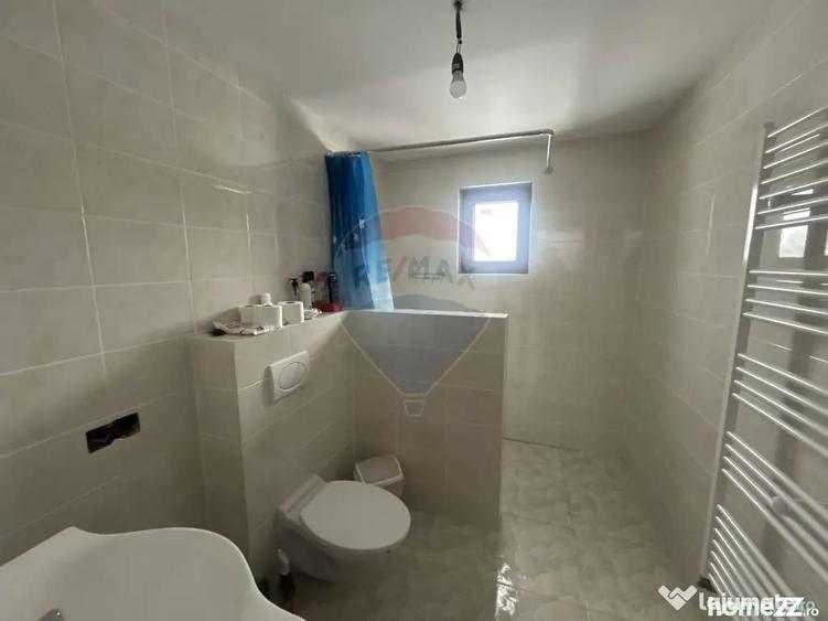 Casă cu 5 camere cu Teren 1300 Mp în Satulung