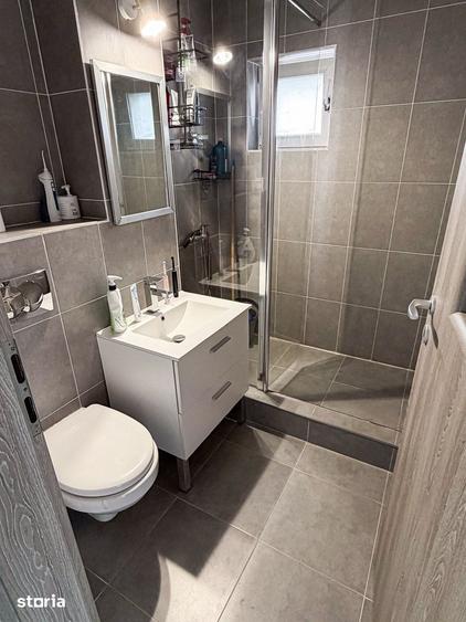 Apartament cu 3 camere semidecomandat în Ceair