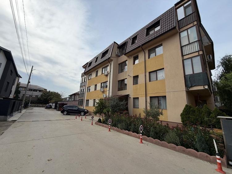 Apartament cu 3 camere decomandat, mobilat în Dobroești