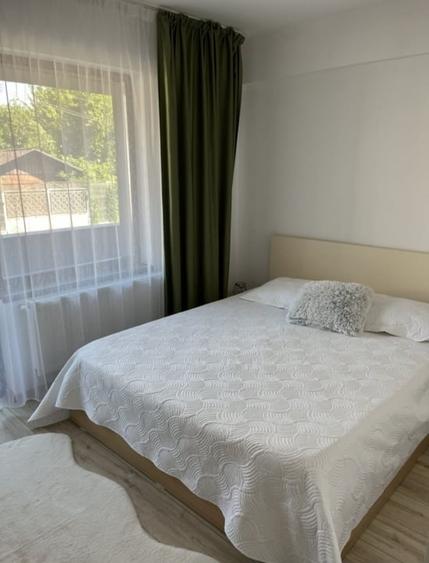 Garsonieră decomandată în Podul de Fier