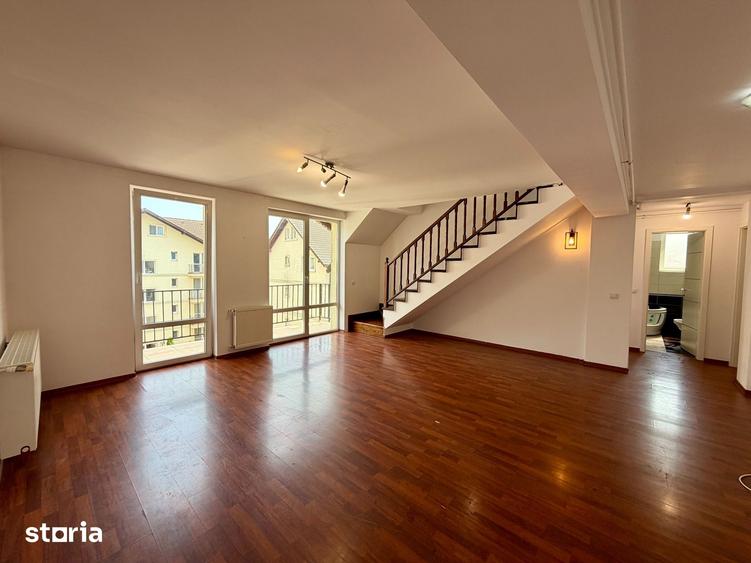 Apartament cu 3 camere, mobilat în Central