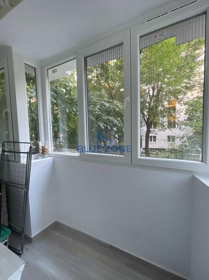 Apartament cu 3 camere decomandat în Sebastian