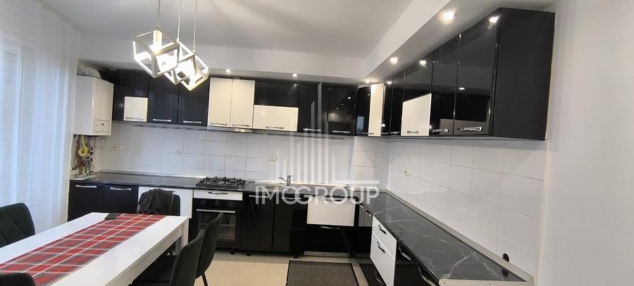 Apartament cu 3 camere decomandat, mobilat în Gheorgheni