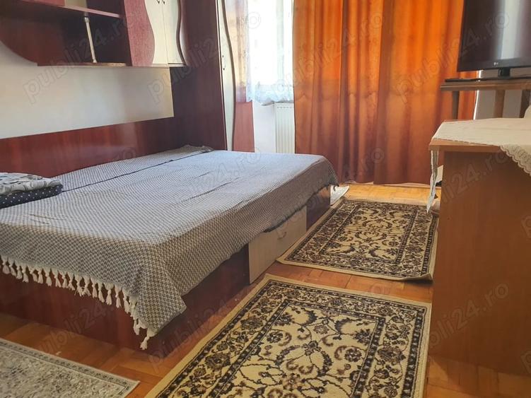 Apartament cu 2 camere decomandat în Ostroveni