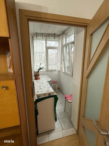 Apartament cu 2 camere decomandat în Exterior Vest