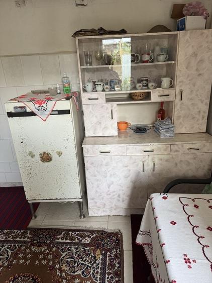 Casă cu 4 camere în Exterior Vest