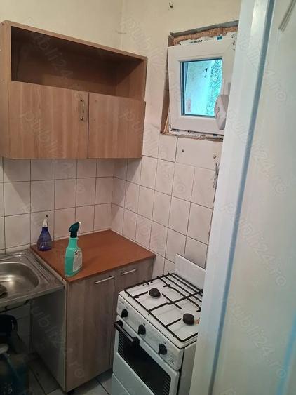 Garsonieră semidecomandată în Brâncoveanu