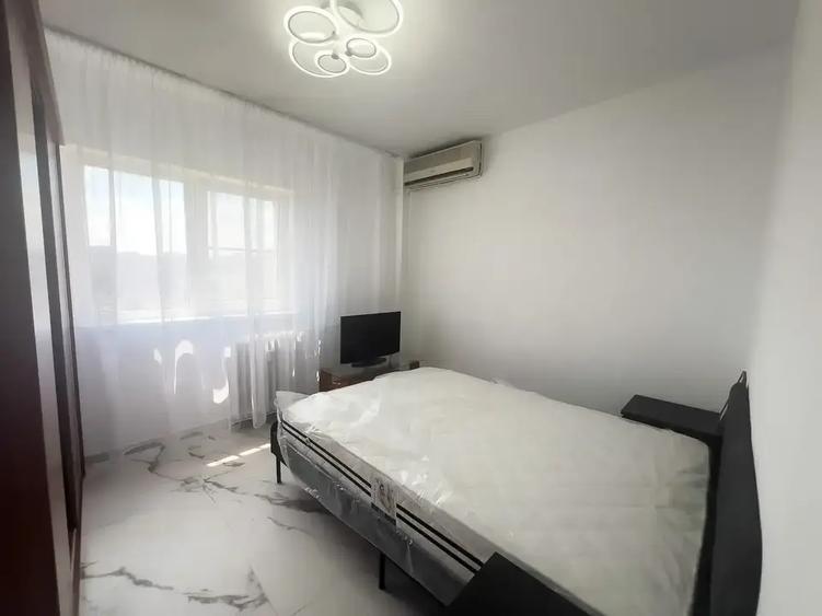 Apartament cu 3 camere decomandat, mobilat în Banu Manta