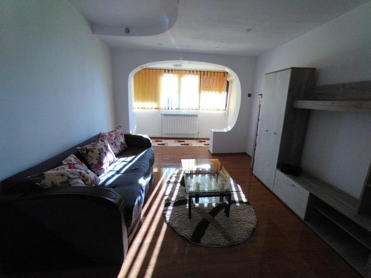 Apartament cu 2 camere decomandat în Galați