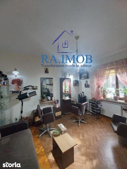 Apartament cu 3 camere decomandat în Ultracentral