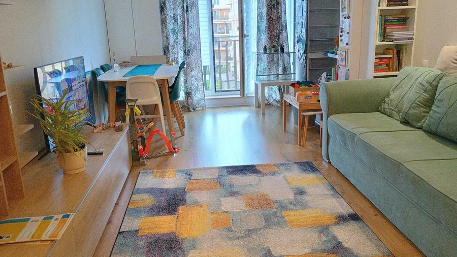 Apartament cu 3 camere decomandat în Crețuleasca