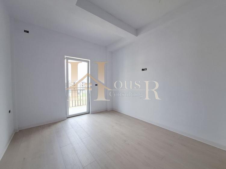 Apartament cu 3 camere decomandat în Giroc