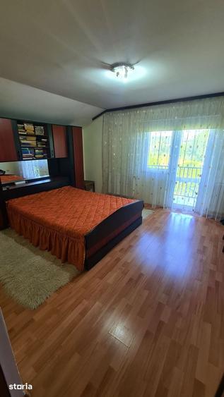 Casă cu 4 camere cu Teren 639 Mp în Central