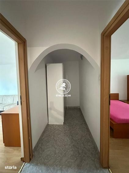 Apartament cu 2 camere decomandat în Gară