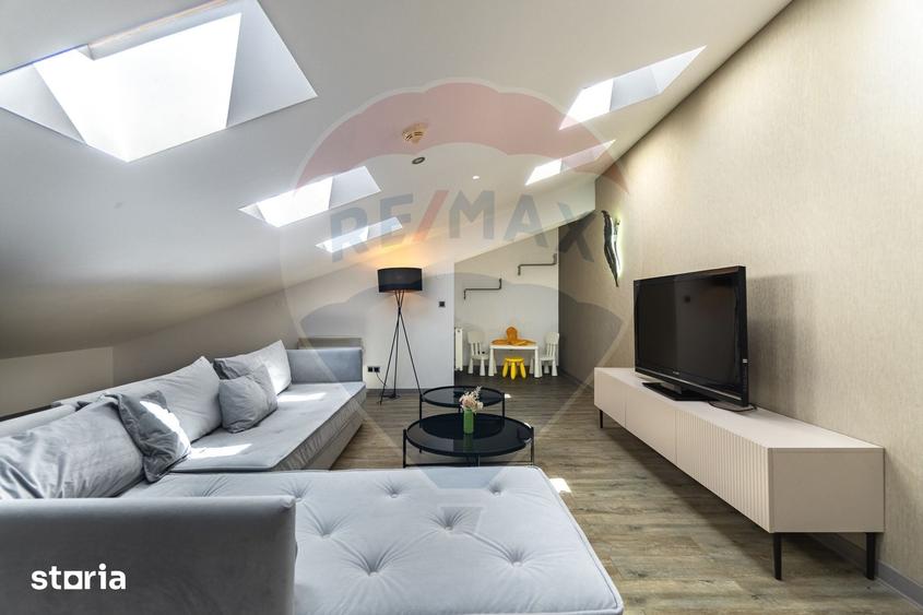 Apartament cu 4 camere în Central