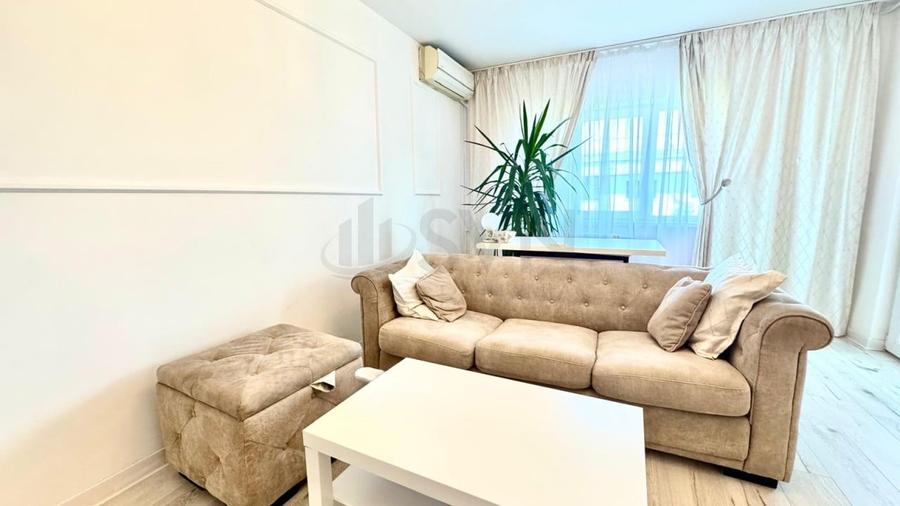 Apartament cu 3 camere decomandat, mobilat în Băneasa — fotografia 1