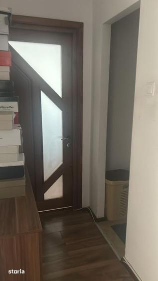 Casă cu 6 camere cu Teren 1200 Mp în Central