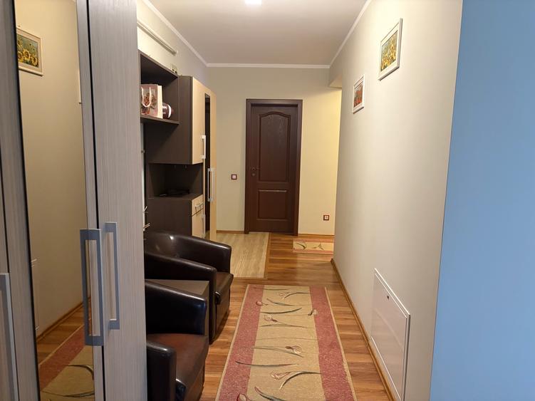 Apartament cu 2 camere decomandat în Florești