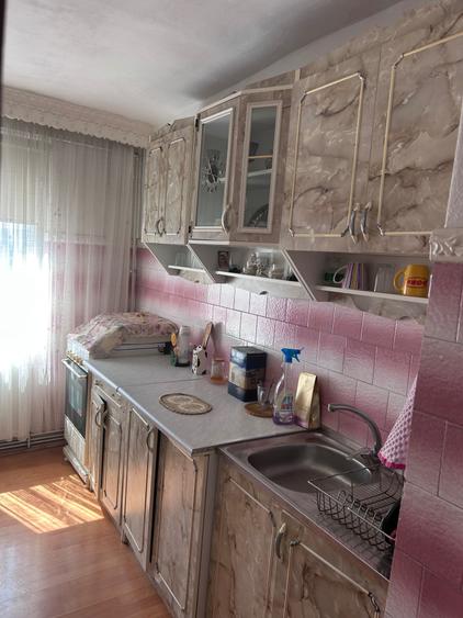 Apartament cu 2 camere decomandat în Ampoi 1