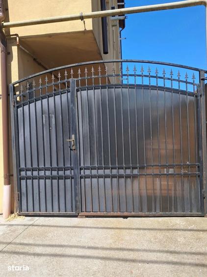 PROPRIETAR | Apartament 2 camere decomandat | Curte proprie 56 mp - 1