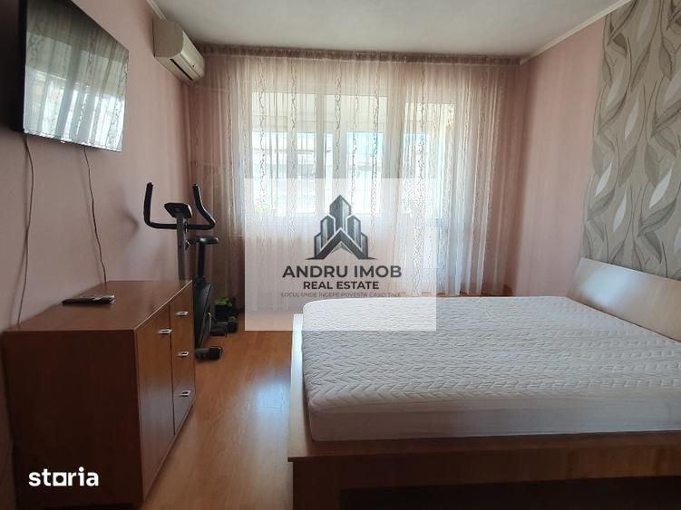 Apartament cu 3 camere în Dristor