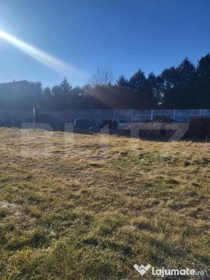 Teren de 350 mp, în Central