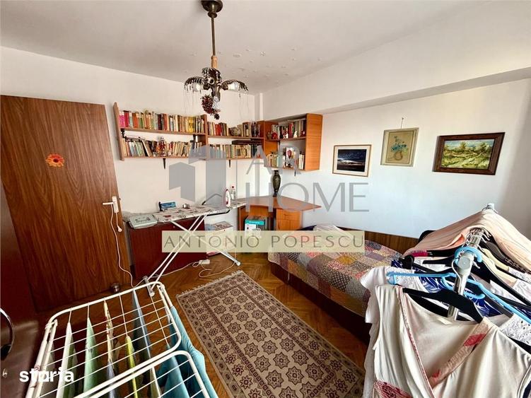 Apartament cu 4 camere în Ultracentral