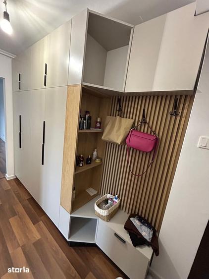 Apartament cu 3 camere în Militari