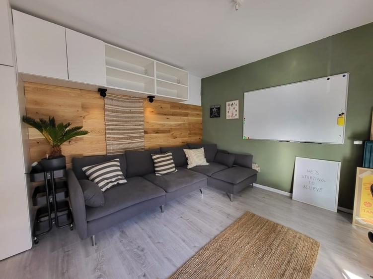Apartament cu 2 camere decomandat, mobilat în Tractorul