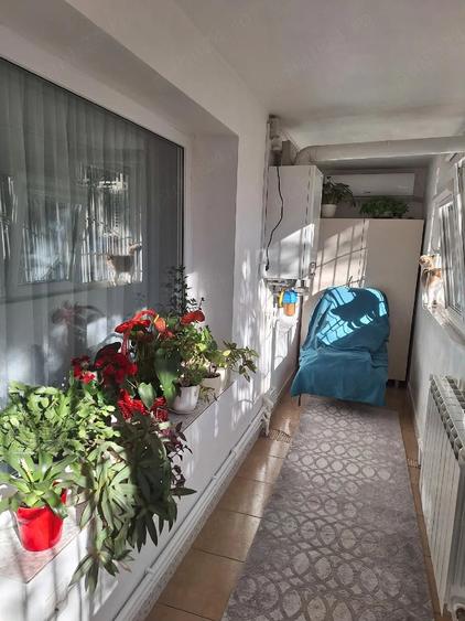 Apartament cu 2 camere semidecomandat, mobilat în Central