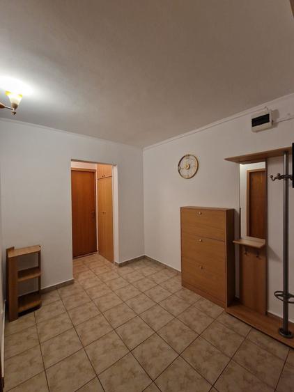 Apartament cu 2 camere decomandat în Colentina