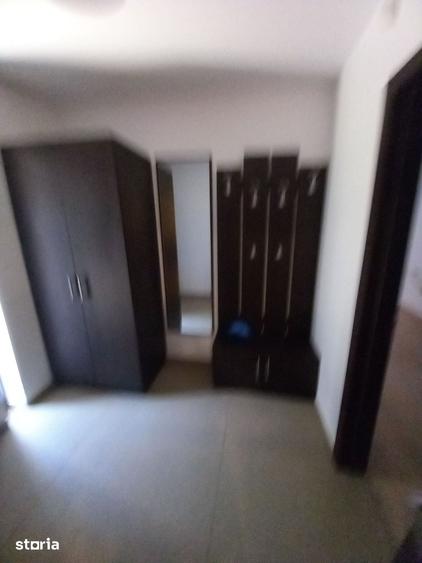 Casă cu 6 camere cu Teren 386 Mp în Băneasa