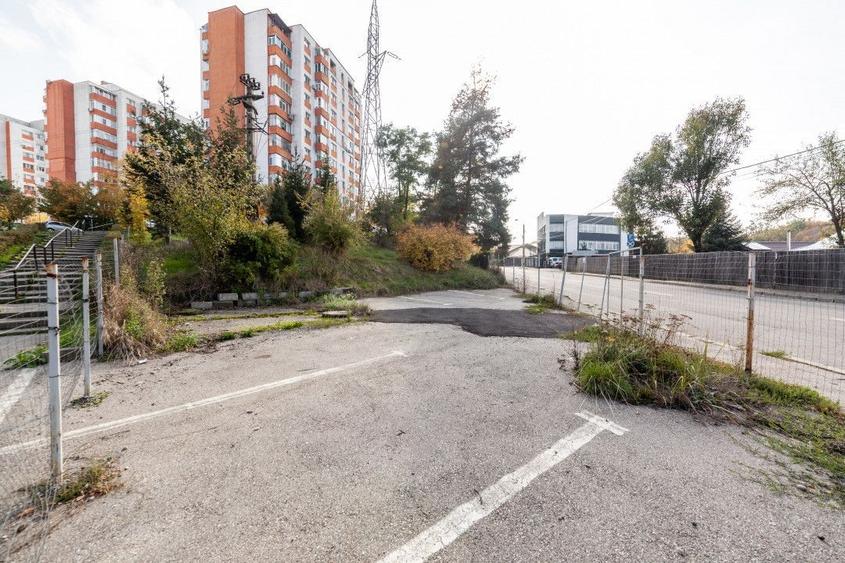 Teren Construcții intravilan de 352 mp, în Găvana