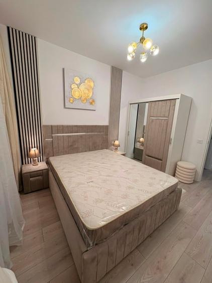 Apartament cu 2 camere semidecomandat în Baza 3