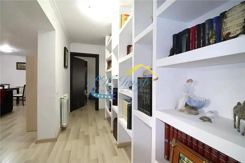 Casă cu Teren 1510 Mp în Urleta