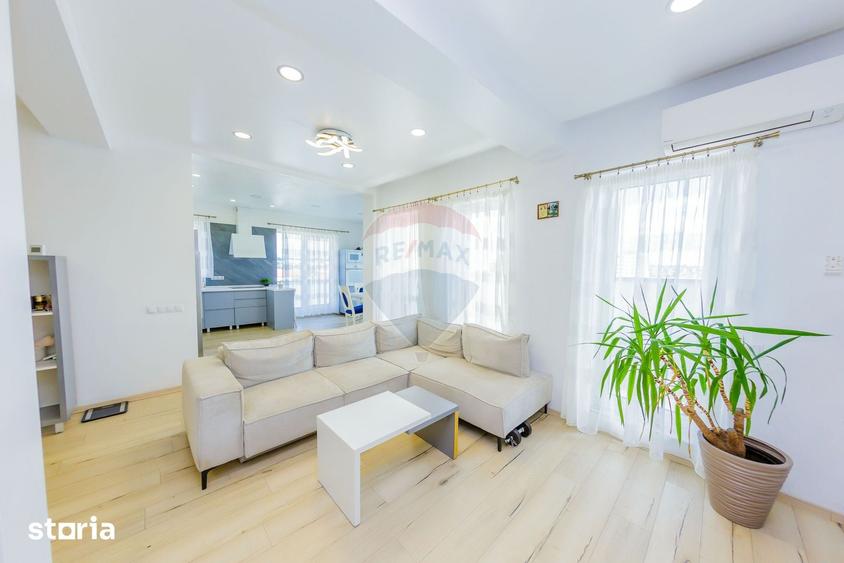 Apartament cu 4 camere în Progresul