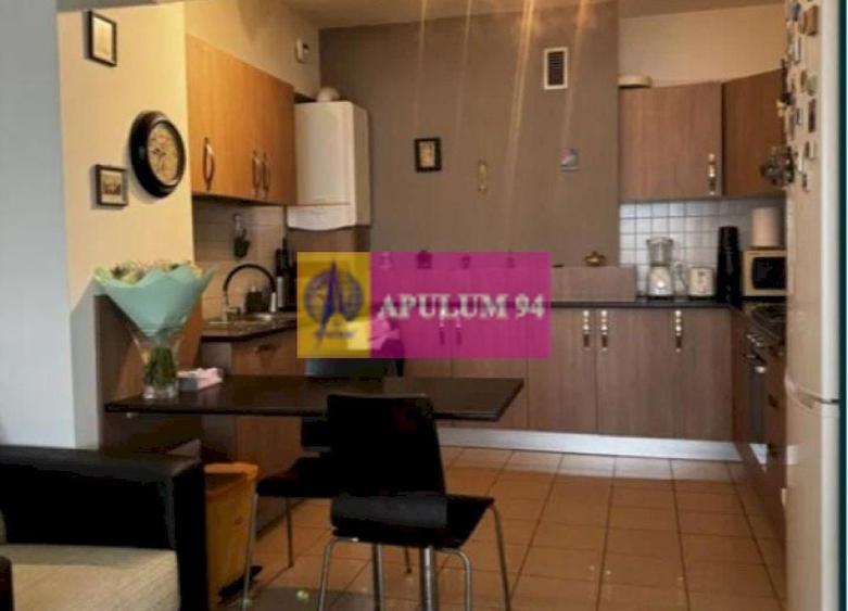 Apartament cu 3 camere decomandat în Baba Novac