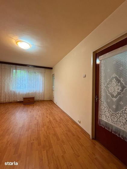 Apartament cu 2 camere decomandat în Crângași